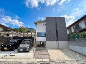 安佐北区亀山南5丁目